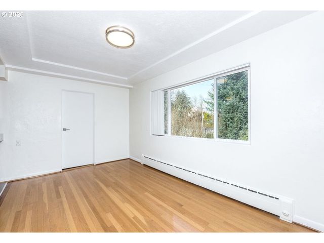 3204 Sw 10TH Ave, Portland, OR 97239