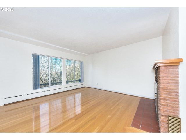 3204 Sw 10TH Ave, Portland, OR 97239