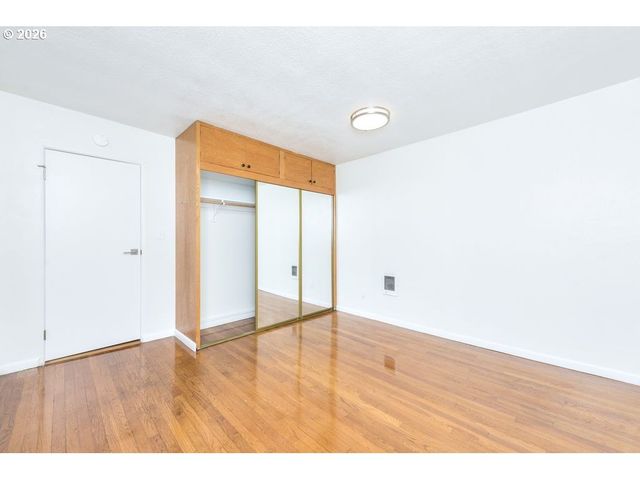 3204 Sw 10TH Ave, Portland, OR 97239