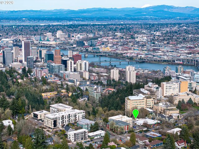 3204 Sw 10TH Ave, Portland, OR 97239