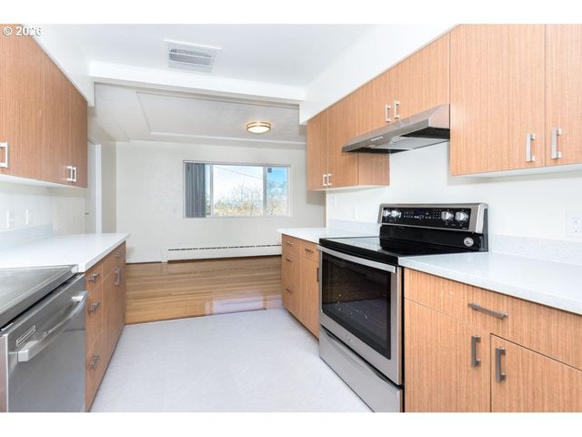 3204 Sw 10TH Ave, Portland, OR 97239