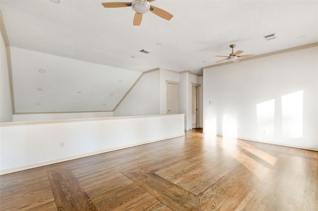 1207 Vista Del Lago Drive, Huffman, TX 77336