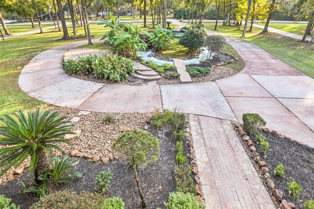 1207 Vista Del Lago Drive, Huffman, TX 77336