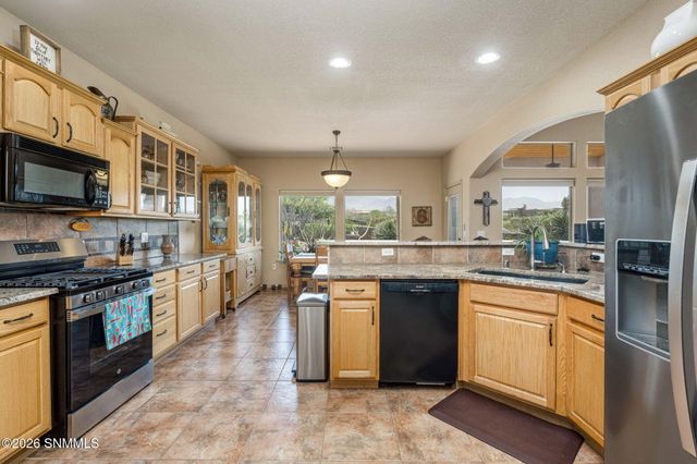 4009 Firethorn Court, Las Cruces, NM 88011