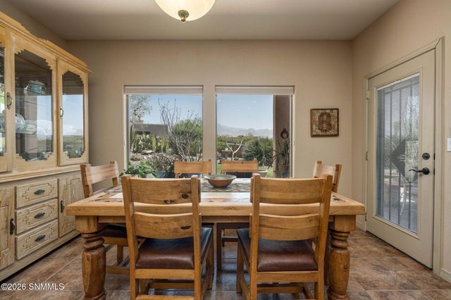 4009 Firethorn Court, Las Cruces, NM 88011