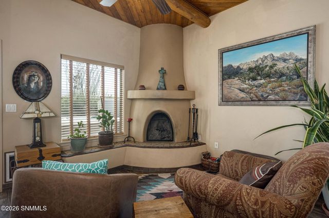 4009 Firethorn Court, Las Cruces, NM 88011