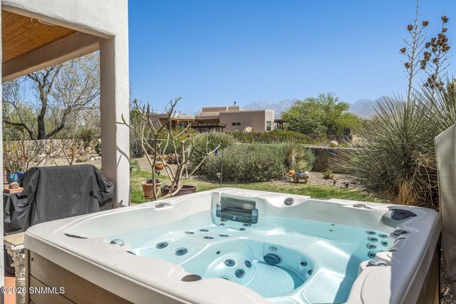 4009 Firethorn Court, Las Cruces, NM 88011