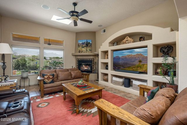 4009 Firethorn Court, Las Cruces, NM 88011