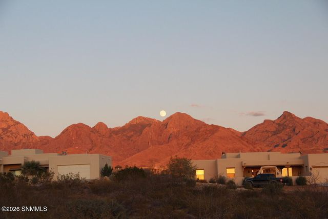 4009 Firethorn Court, Las Cruces, NM 88011