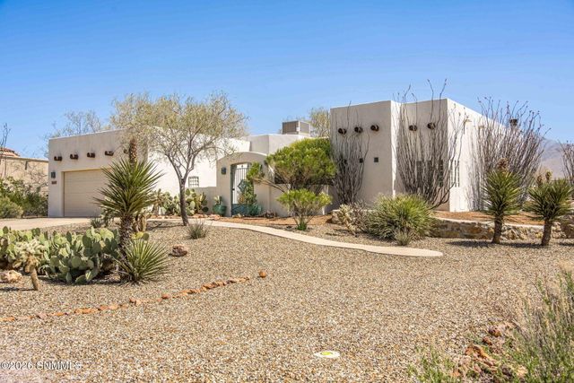 4009 Firethorn Court, Las Cruces, NM 88011