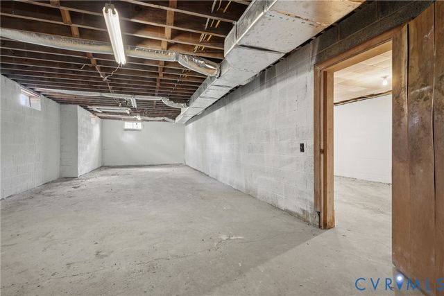 1677 Forest Glenn Cir, Chesterfield, VA 23836