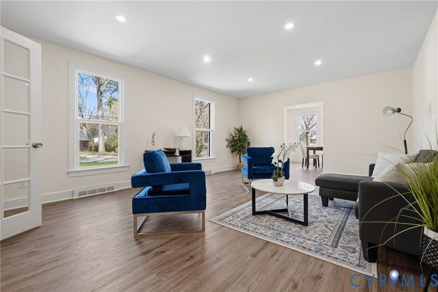 1677 Forest Glenn Cir, Chesterfield, VA 23836