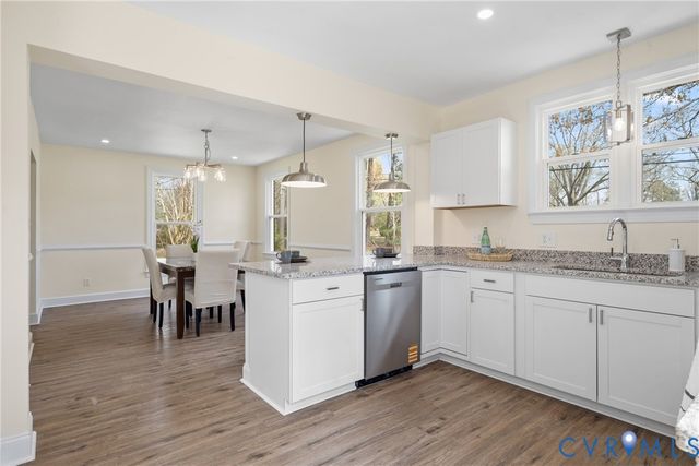 1677 Forest Glenn Cir, Chesterfield, VA 23836