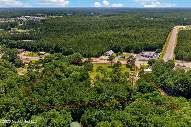 4212 Gautier Vancleave Road, Gautier, MS 39553