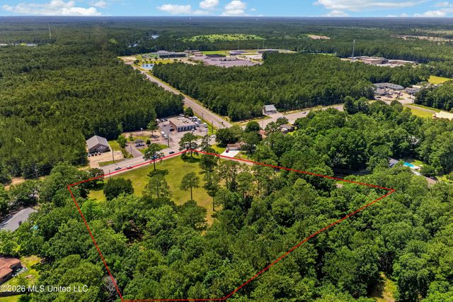 4212 Gautier Vancleave Road, Gautier, MS 39553