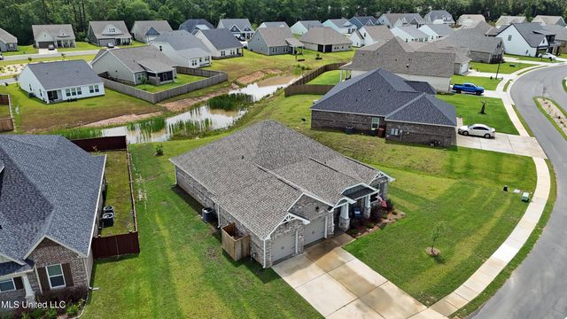16872 W Landon Green Circle, Gulfport, MS 39503
