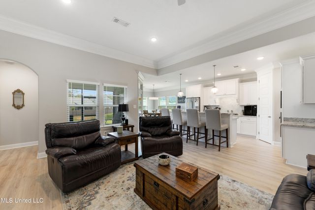 16872 W Landon Green Circle, Gulfport, MS 39503