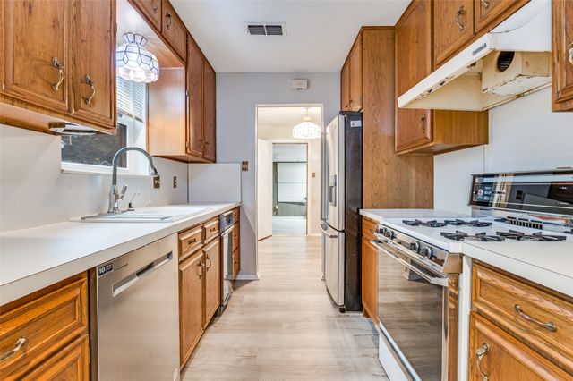 2605 Hollywood Drive, Arlington, TX 76013