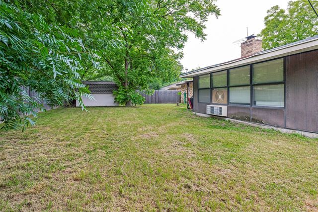 2605 Hollywood Drive, Arlington, TX 76013