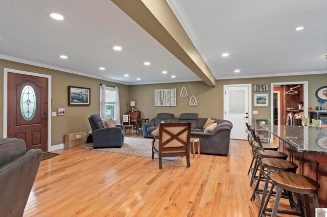 3403 State Route 121 South, Murray, KY 42071