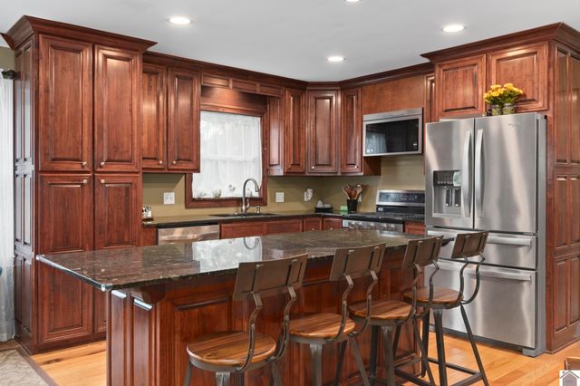 3403 State Route 121 South, Murray, KY 42071