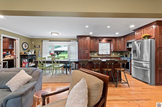 3403 State Route 121 South, Murray, KY 42071