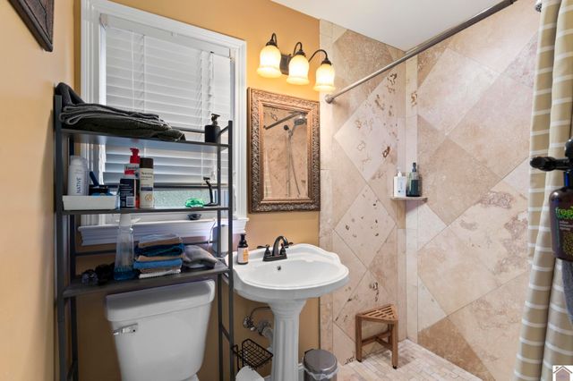 3403 State Route 121 South, Murray, KY 42071