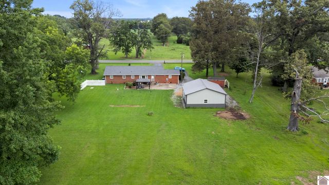 3403 State Route 121 South, Murray, KY 42071