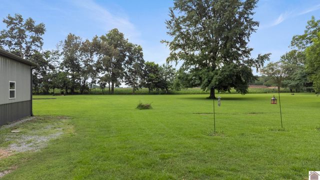 3403 State Route 121 South, Murray, KY 42071