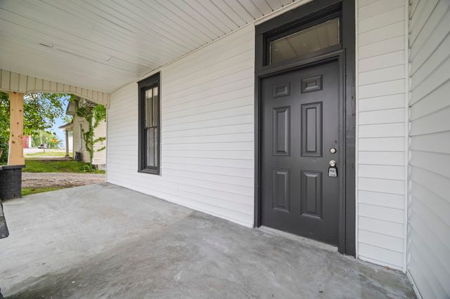 1413 Highland Ave, Columbia, TN 38401