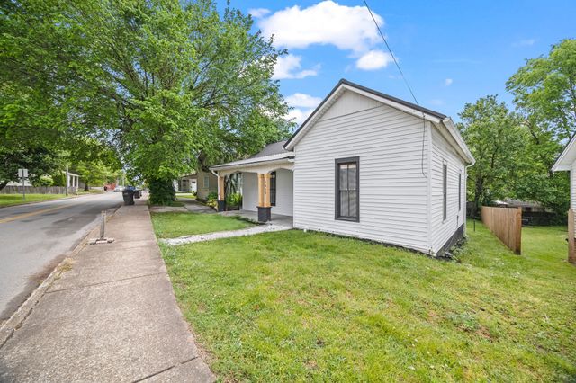 1413 Highland Ave, Columbia, TN 38401