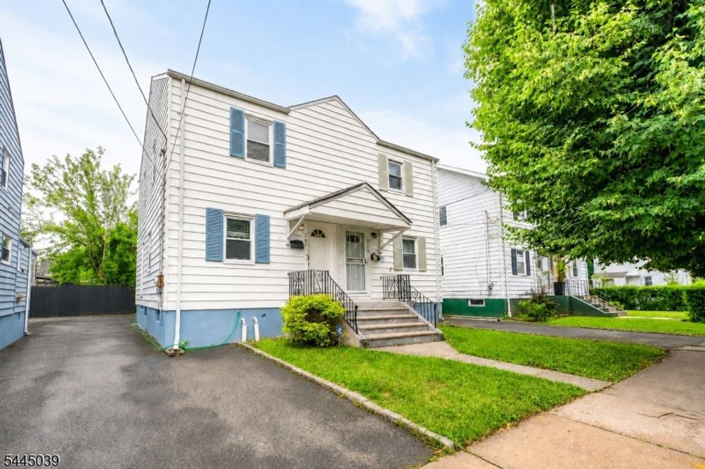 247 N 16Th St, Bloomfield Twp., NJ 07003
