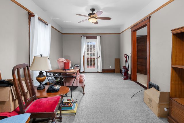 817 Grant Street, Bettendorf, IA 52722