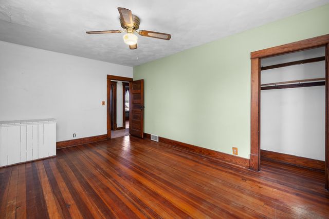 817 Grant Street, Bettendorf, IA 52722