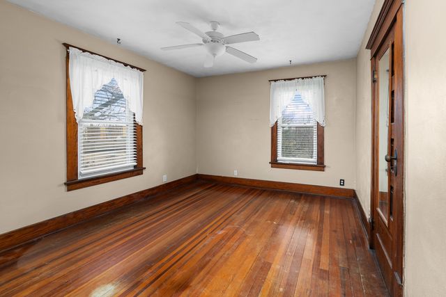 817 Grant Street, Bettendorf, IA 52722