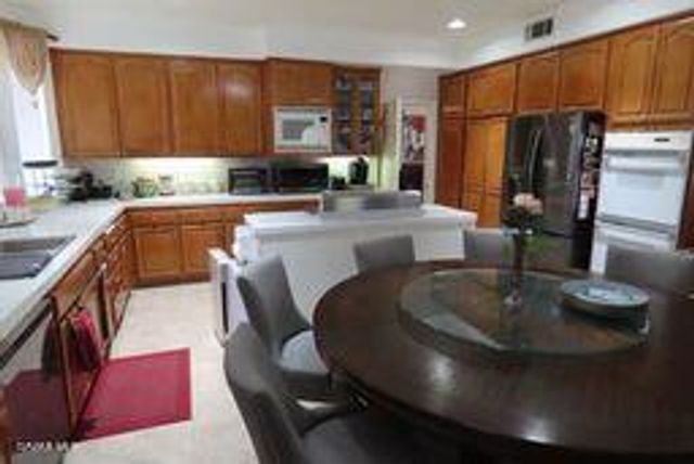 40226 Tesoro Lane, Palmdale, CA 93551