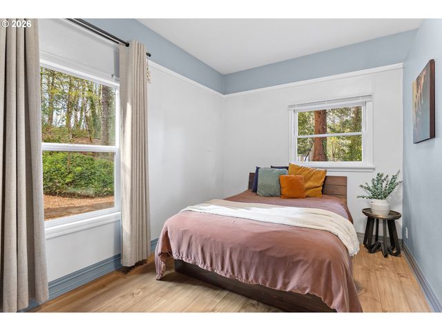 6832 MACLEAY Rd Se, Salem, OR 97317