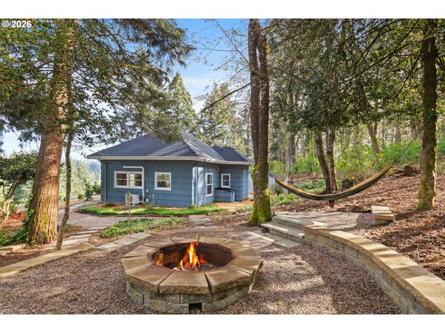 6832 MACLEAY Rd Se, Salem, OR 97317