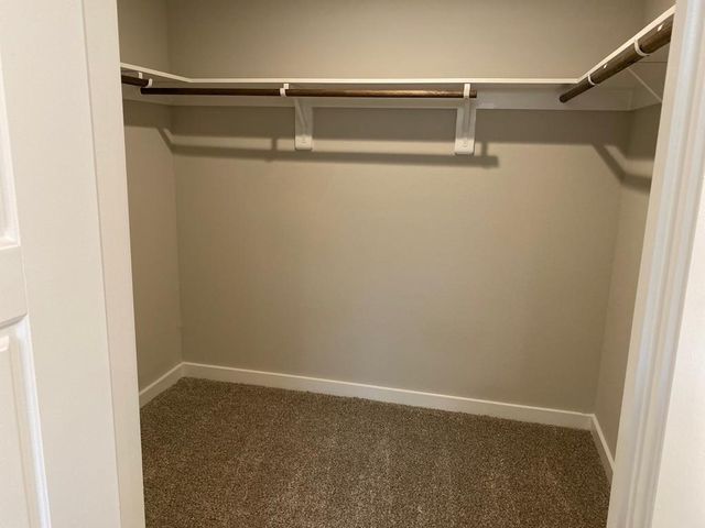 2808 Gunnersbury Drive, Houston, TX 77047