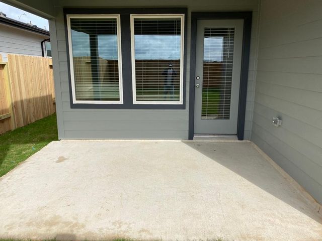 2808 Gunnersbury Drive, Houston, TX 77047
