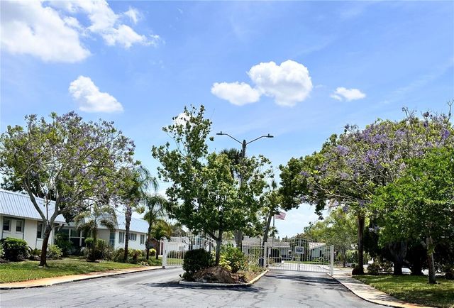 4445 RUSTIC DRIVE D, New Port Richey, FL 34652