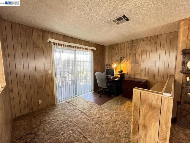 1285 Sussex way, Hayward, CA 94544