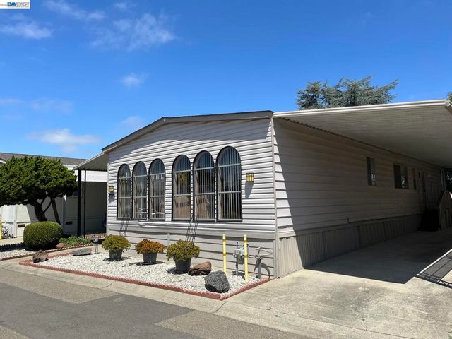 1285 Sussex way, Hayward, CA 94544