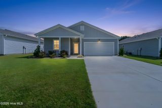 228 Ocean Pointe Boulevard SE, Bolivia, NC 28422