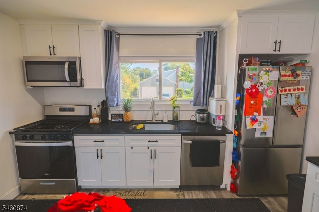428 3Rd Ave, Linden City, NJ 07036 — photo 5