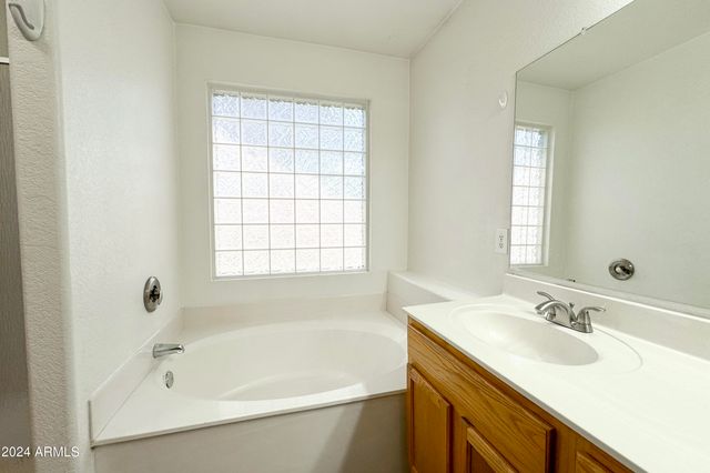 5251 W PONTIAC Drive, Glendale, AZ 85308