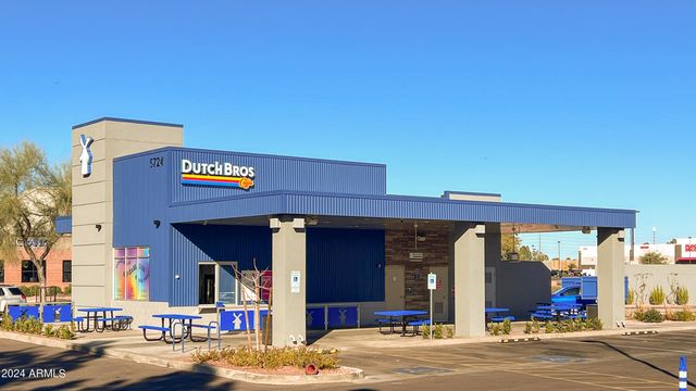 5251 W PONTIAC Drive, Glendale, AZ 85308