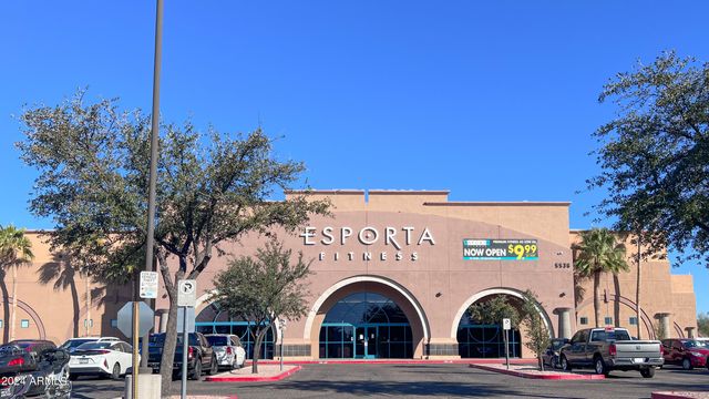 5251 W PONTIAC Drive, Glendale, AZ 85308