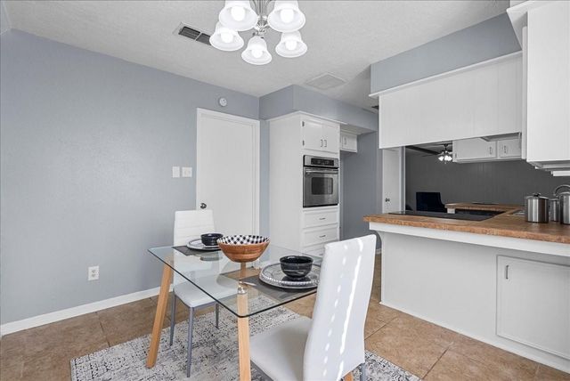 2007 Yorktown Court N, League City, TX 77573