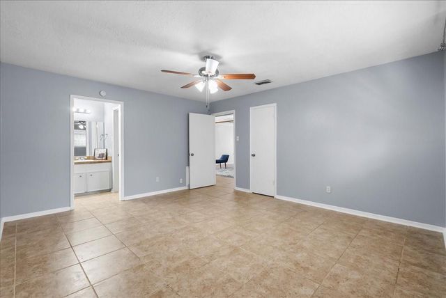 2007 Yorktown Court N, League City, TX 77573